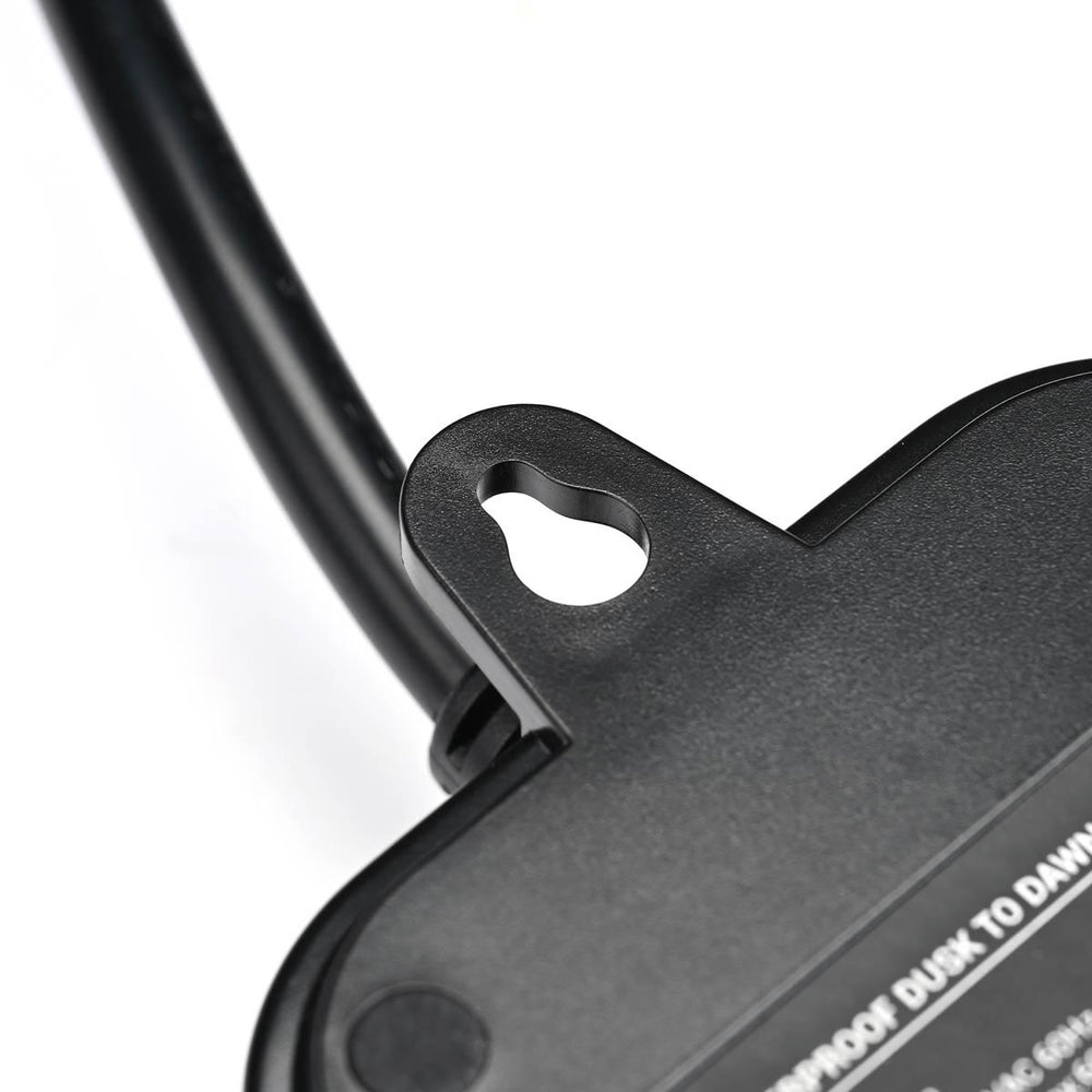 Yescom Dusk-to-Dawn Dimmer & Timer Remote Control Image